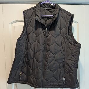Free Country, puffer vest. BlacK.  XXL.